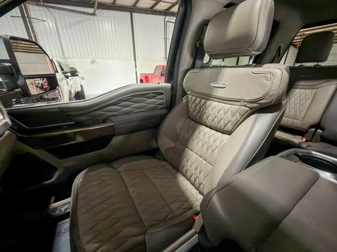 Used 2025 Ford F450 Platinum w/ Platinum Plus Package AWD/4WD image 18