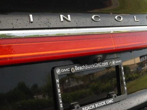 Used 2016 Lincoln MKX Reserve w/ Technology Package FWD image 42