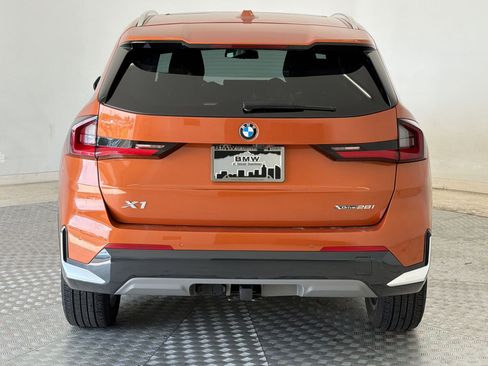 Used 2023 BMW X1 xDrive28i AWD/4WD image 10