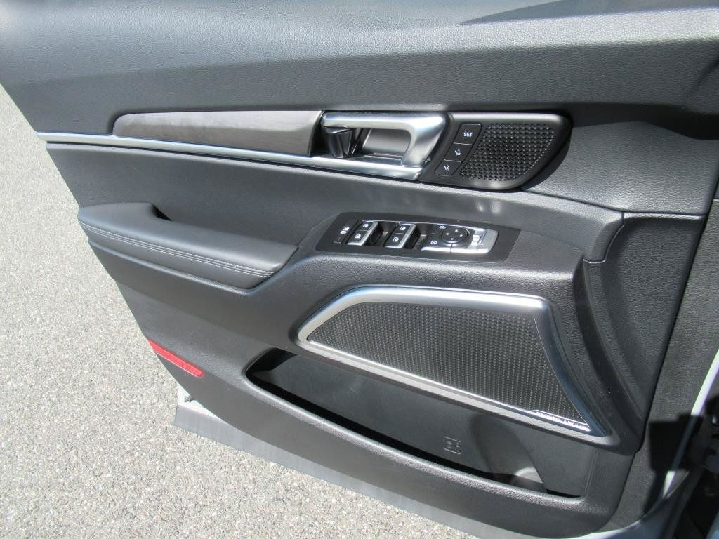 Used 2024 Kia Telluride SX Prestige X-Line AWD/4WD image 28