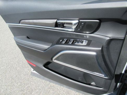 Used 2024 Kia Telluride SX Prestige X-Line image 28