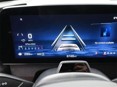 Certified 2024 Chevrolet Traverse Z71 w/ Enhanced Driving Package image 3