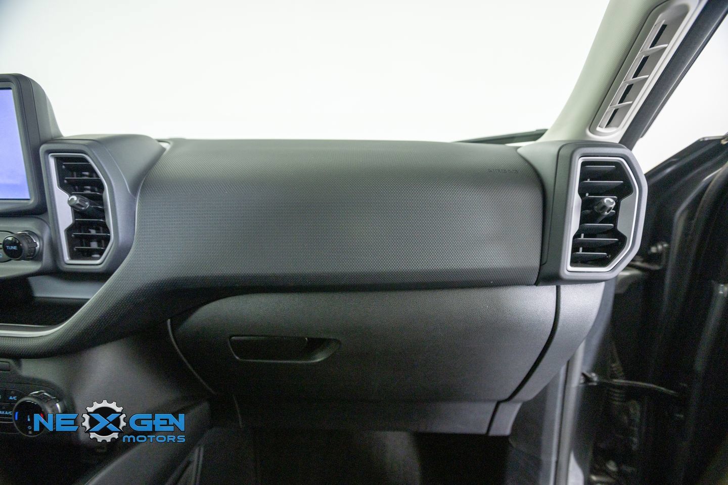Used 2024 Ford Bronco Sport Big Bend AWD/4WD image 44