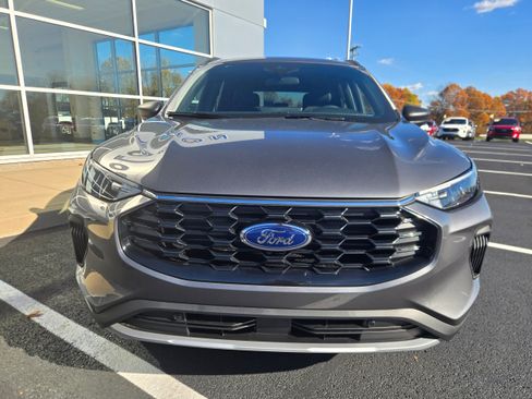 New 2026 Ford Escape ST-Line w/ Tech Pack #1 image 2