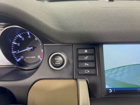 Used 2016 Land Rover Discovery Sport HSE AWD/4WD image 20