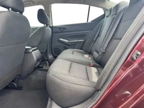 Used 2024 Nissan Altima 2.5 SV FWD image 17