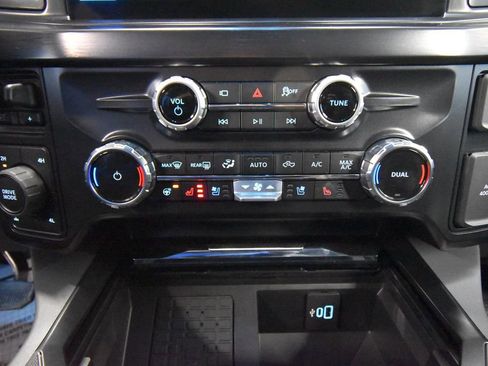 Used 2026 Ford F250 Lariat image 11