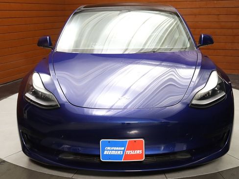 Used 2022 Tesla Model 3 image 12