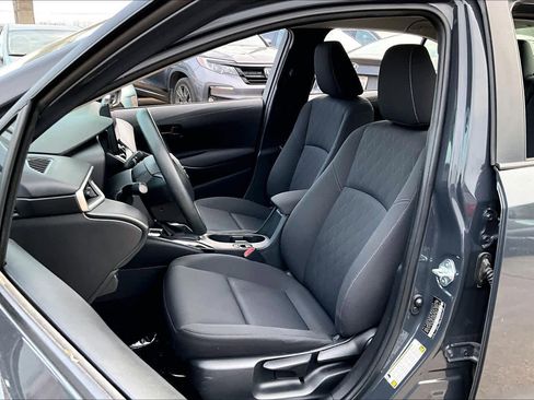 Used 2024 Toyota Corolla LE image 8