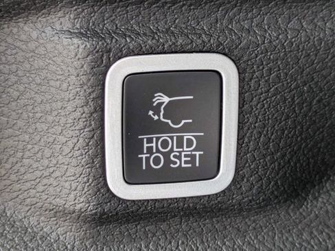 New 2026 Jeep Grand Cherokee L 4WD image 13