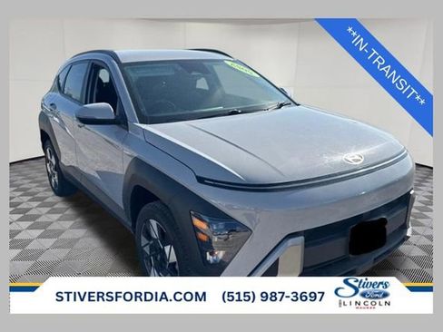 Used 2025 Hyundai Kona SEL AWD/4WD image 1