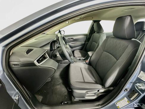 Used 2026 Toyota Corolla LE FWD image 13