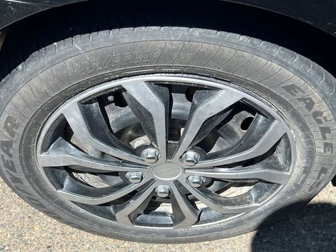 Used 2014 Toyota Corolla LE w/ Body Protection Package image 17