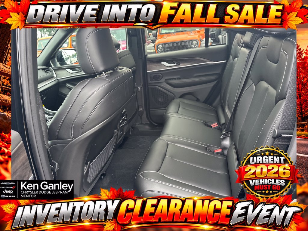 New 2026 Jeep Grand Cherokee Limited w/ Limited Altitude Package AWD/4WD image 20