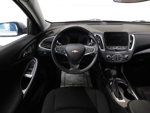 Used 2023 Chevrolet Malibu LT FWD image 33
