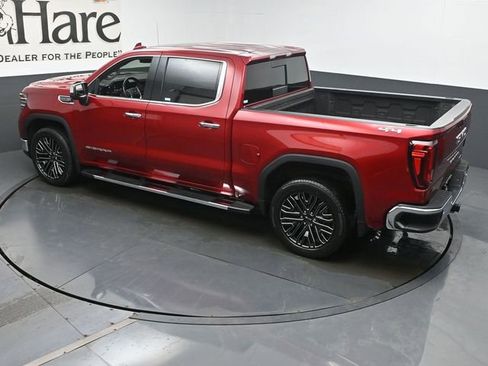 Used 2024 GMC Sierra 1500 SLT w/ SLT Premium Plus Package AWD/4WD image 40