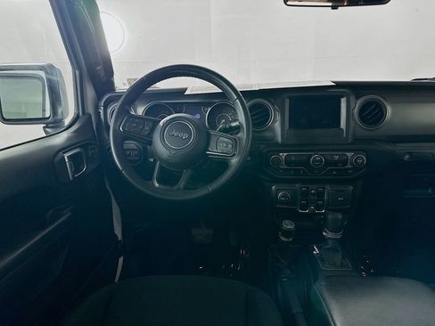 Certified 2022 Jeep Wrangler Unlimited Sport image 33