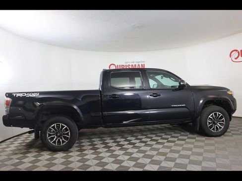 Used 2022 Toyota Tacoma TRD Sport w/ TRD Premium Sport Package image 10