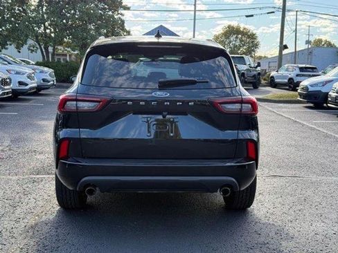 Certified 2024 Ford Escape ST-Line image 5