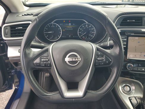 Certified 2023 Nissan Maxima SV w/ Floor Mat Group image 16