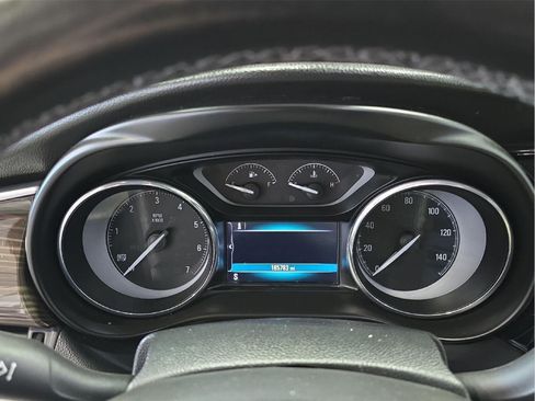 Used 2019 Buick Envision Essence AWD/4WD image 12