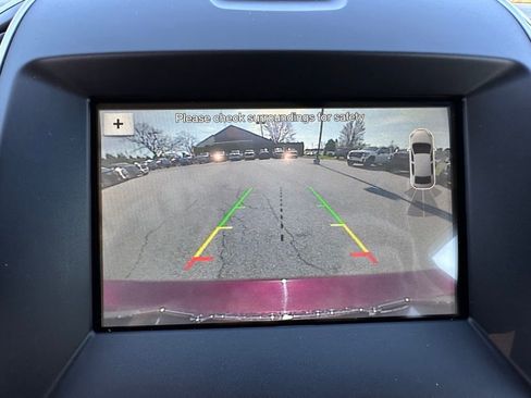 Used 2018 Ford Edge Titanium w/ Equipment Group 301A AWD/4WD image 35