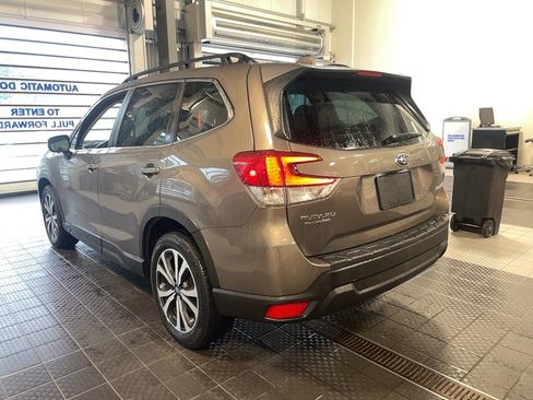 Used 2023 Subaru Forester Limited AWD/4WD image 18