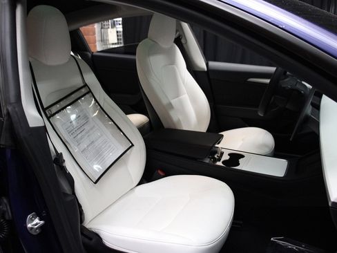 Used 2022 Tesla Model 3 Performance image 50