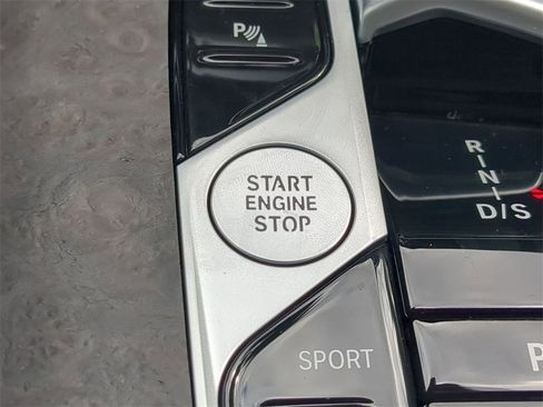 New 2026 BMW X7 xDrive40i image 29