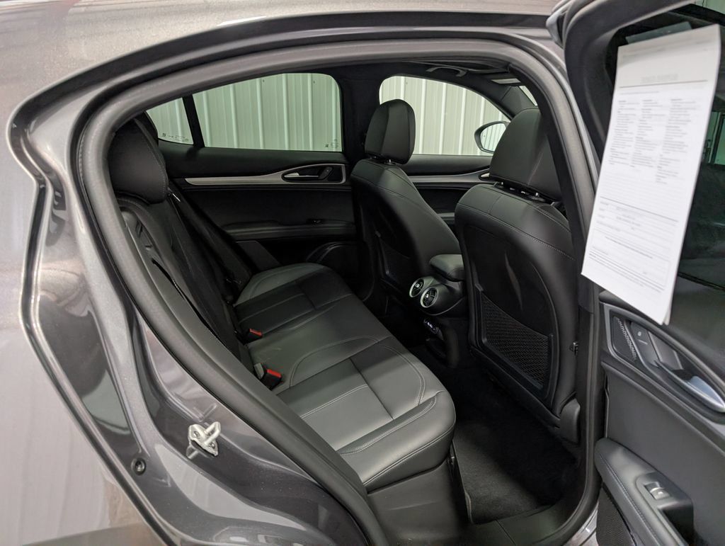 Used 2024 Alfa Romeo Stelvio Ti AWD/4WD image 26