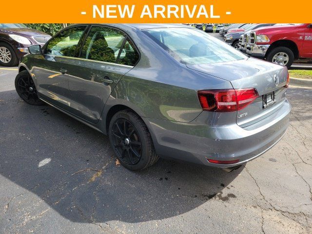 Used 2017 Volkswagen Jetta S FWD image 5