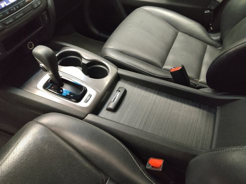 Used 2017 Honda Ridgeline RTL-T image 26