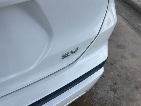 Used 2024 Nissan Kicks SV FWD image 28