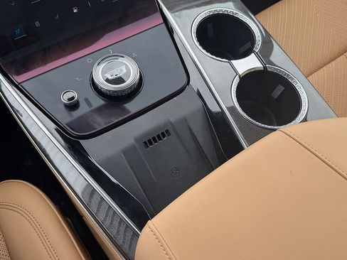 Certified 2025 Cadillac Escalade IQ Sport 2 AWD/4WD image 28