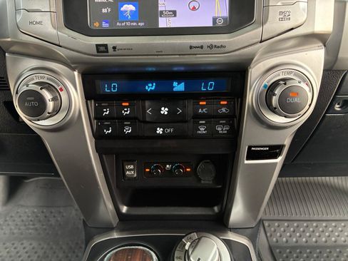 Used 2019 Toyota 4Runner Limited AWD/4WD image 24