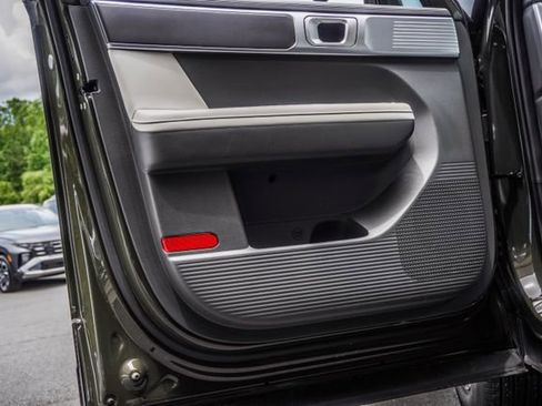 Used 2025 Hyundai Santa Fe SEL FWD image 36