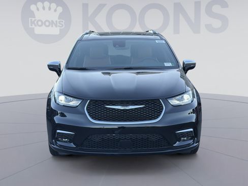 New 2026 Chrysler Pacifica Pinnacle image 11