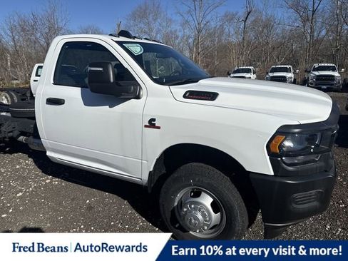 New 2024 RAM 3500 Tradesman image 10