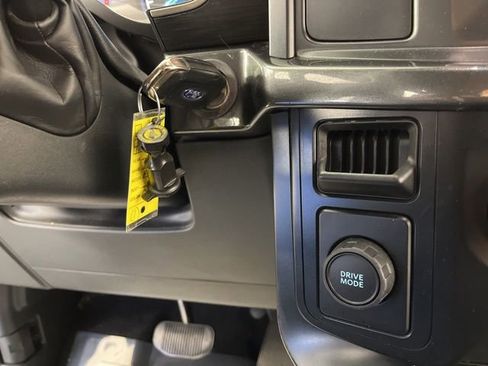 Used 2021 Ford F150 XL w/ STX Appearance Package RWD image 28