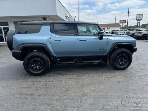 Used 2024 GMC Hummer EV 3X w/ Omega Edition AWD/4WD image 12