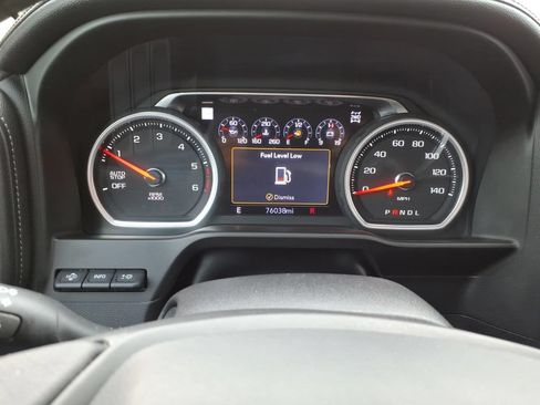 Used 2020 Chevrolet Silverado 1500 LTZ w/ LTZ Premium Package AWD/4WD image 25