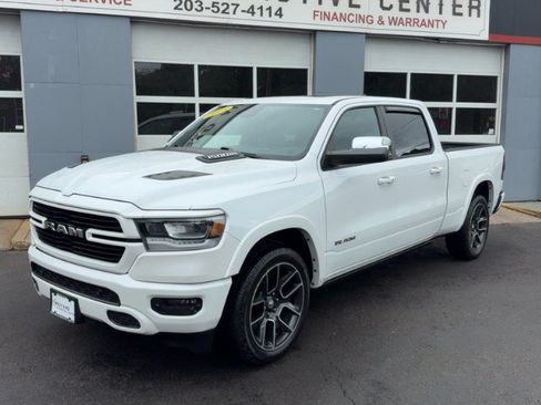Used 2019 RAM 1500 Laramie AWD/4WD image 2
