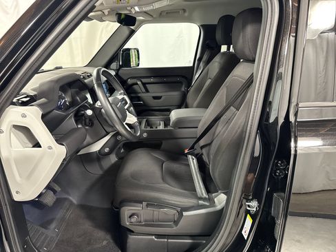 Used 2020 Land Rover Defender 110 AWD/4WD image 3