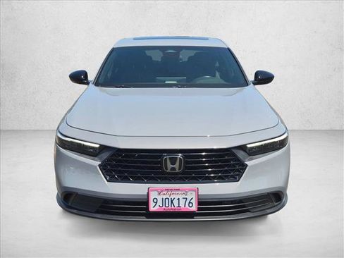 Used 2024 Honda Accord Sport image 2