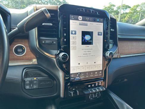 Used 2023 RAM 2500 Limited image 44