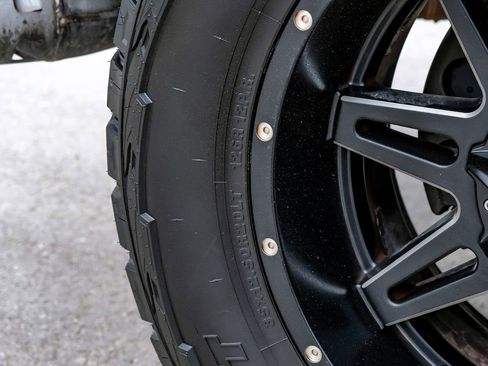 Used 2017 Ford F350 Lariat w/ Lariat Ultimate Package image 64