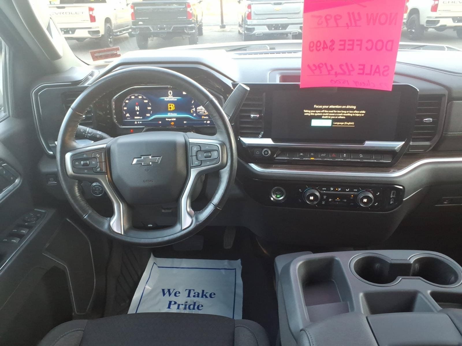 Used 2022 Chevrolet Silverado 1500 RST AWD/4WD image 9