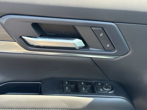 New 2026 GMC Terrain Elevation w/ Elevation Premium Package AWD/4WD image 15
