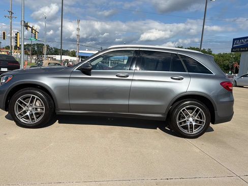 Used 2016 Mercedes-Benz GLC 300 4MATIC w/ Sport Package image 8