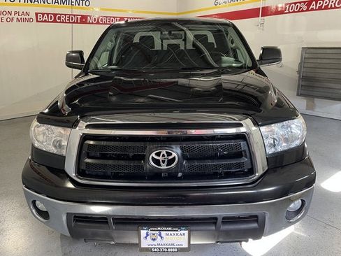 Used 2012 Toyota Tundra 4x4 Double Cab w/ Tow Pkg image 2